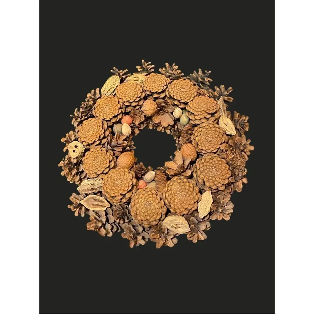 Pinecone Wreath Vintage